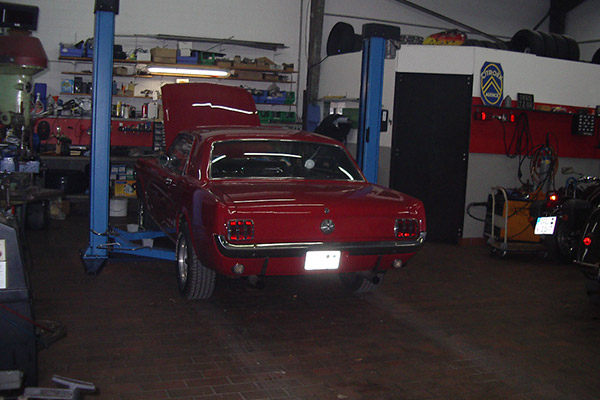 Auto in Werkstatt von Melchert automobil GmbH